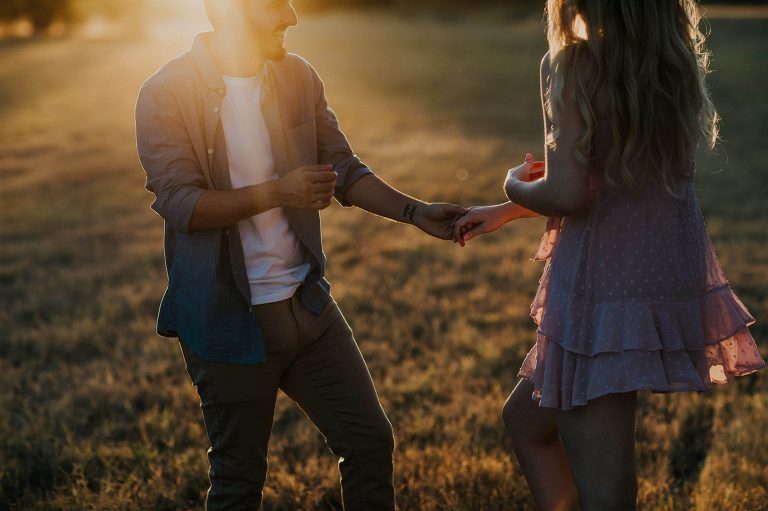 Swan Valley Caversham Engagement Photos by Perth wedding photographer Kate Drennan.