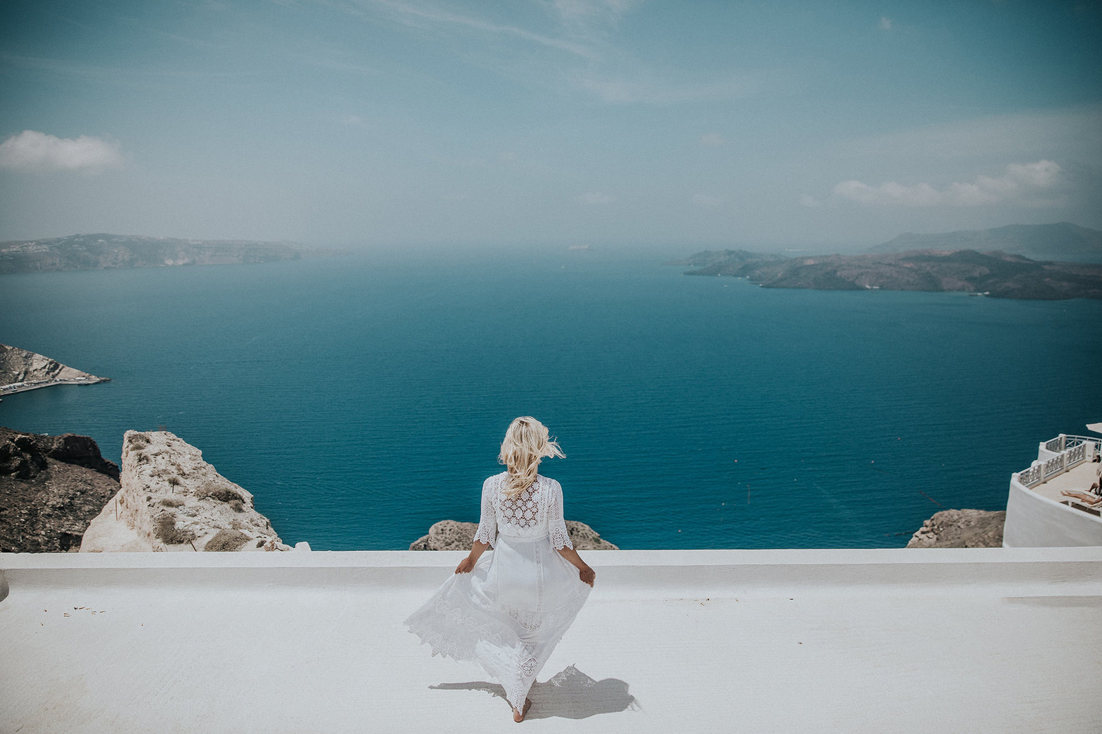 Santorini wedding photographer